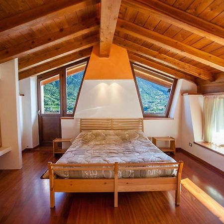 Appartement Casa Panoramica à Aoste Extérieur photo