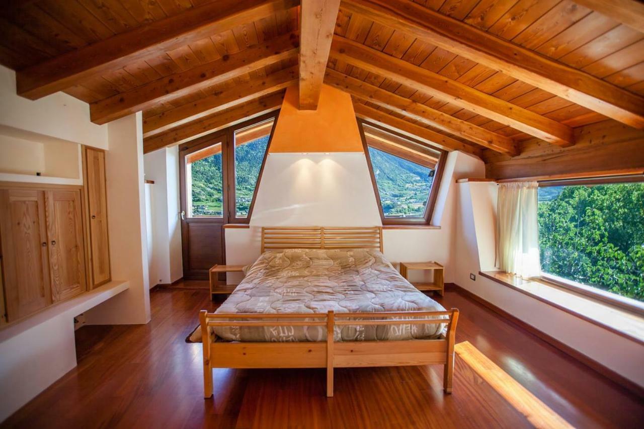 Appartement Casa Panoramica à Aoste Extérieur photo