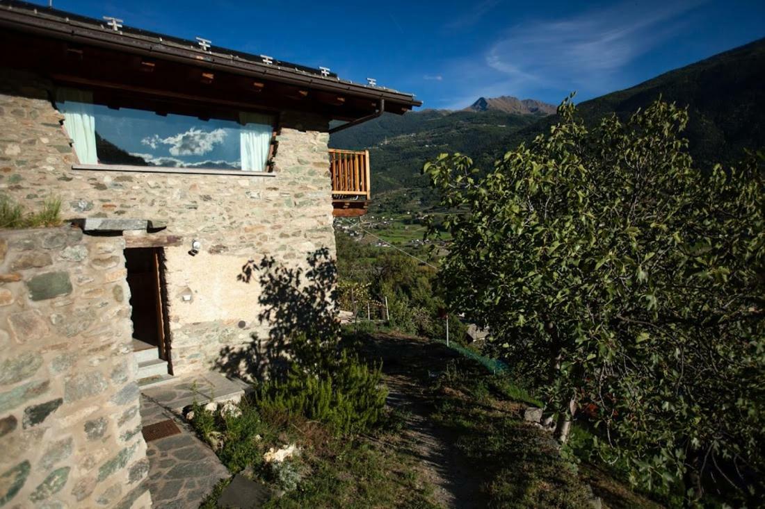 Appartement Casa Panoramica à Aoste Extérieur photo