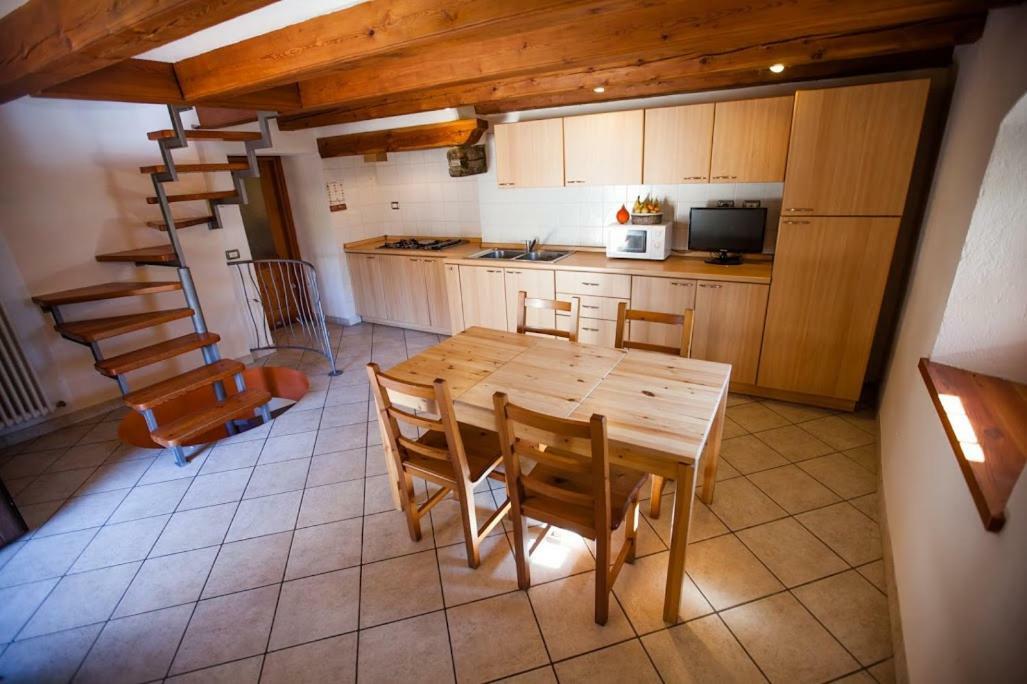 Appartement Casa Panoramica à Aoste Extérieur photo
