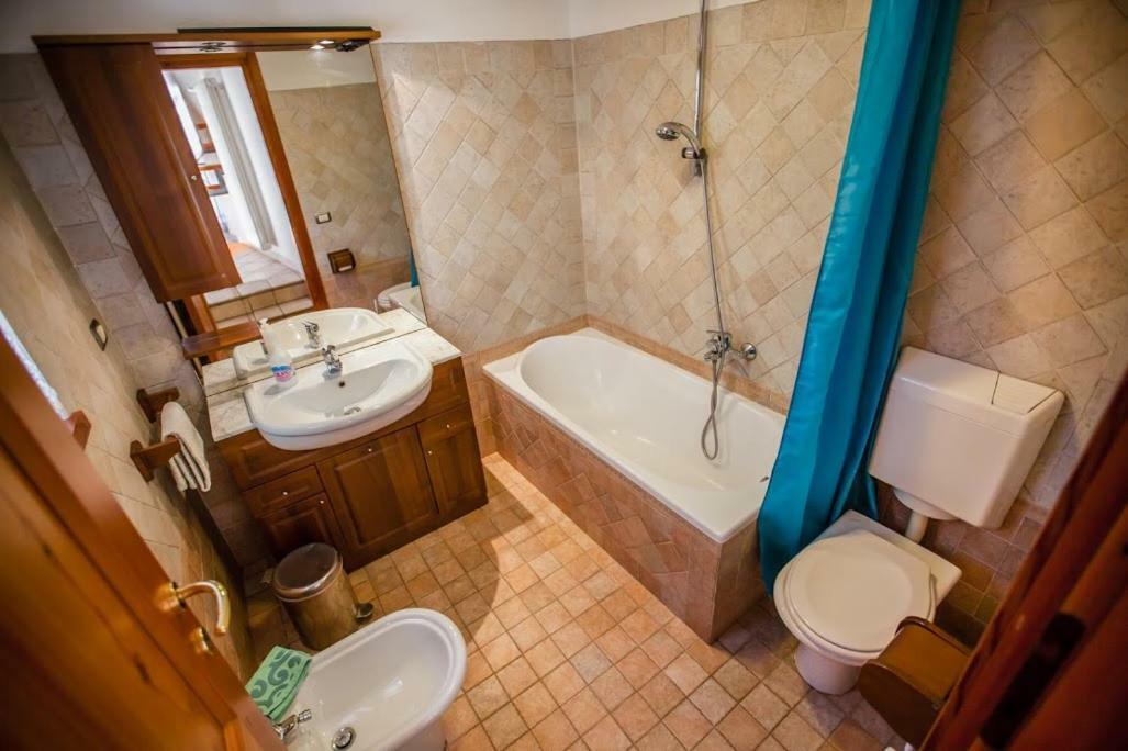 Appartement Casa Panoramica à Aoste Extérieur photo